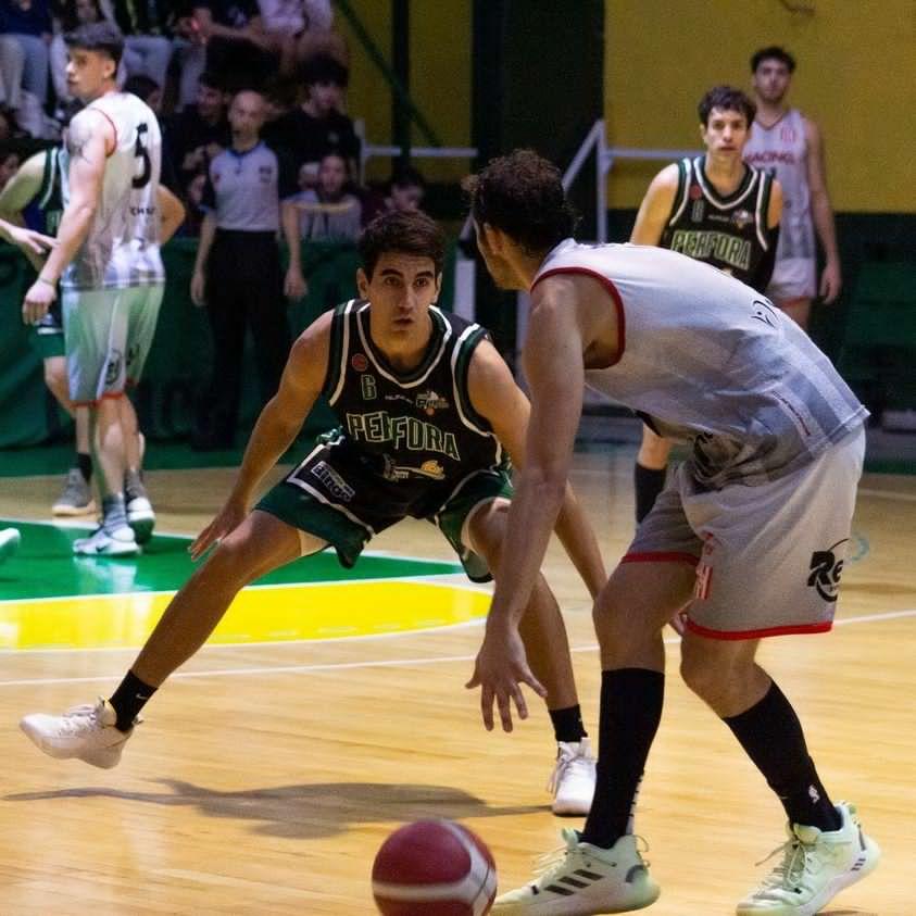 Perfora barrió la serie en el Malvinas Argentinas