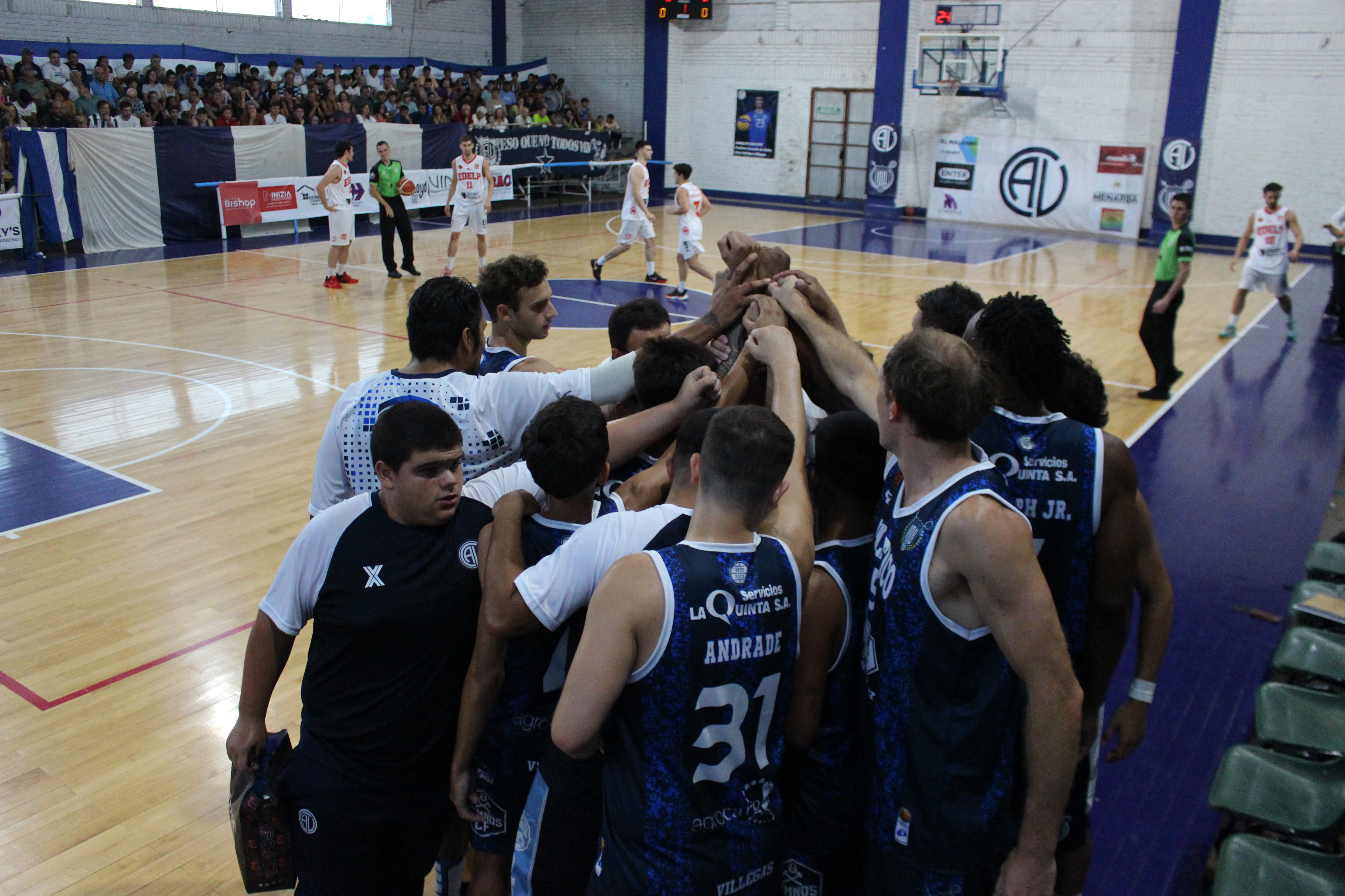 Villegas se prepara para recibir a Atenas