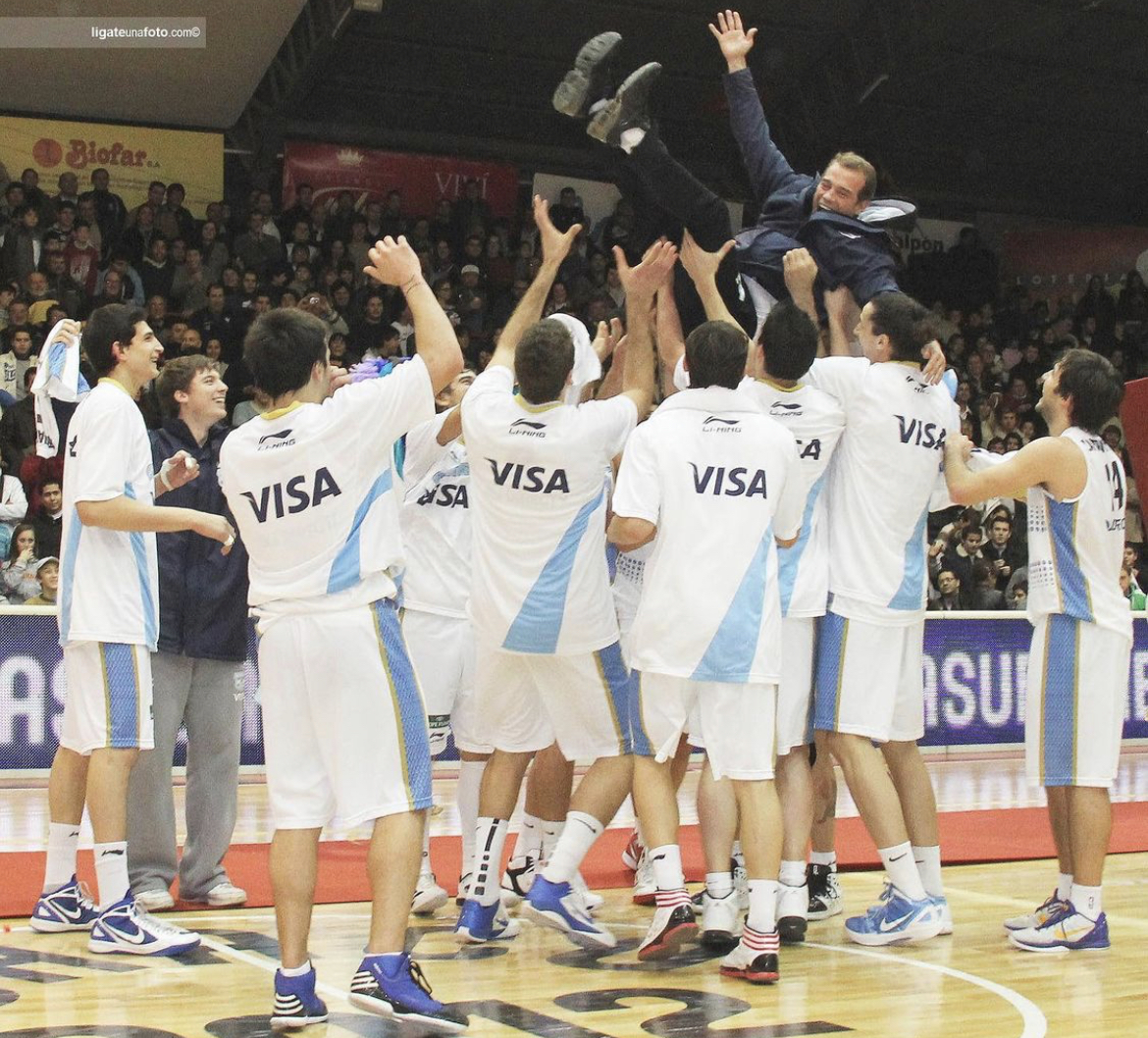 Néstor García: “Quiero que la Selección juegue un básquet mental”