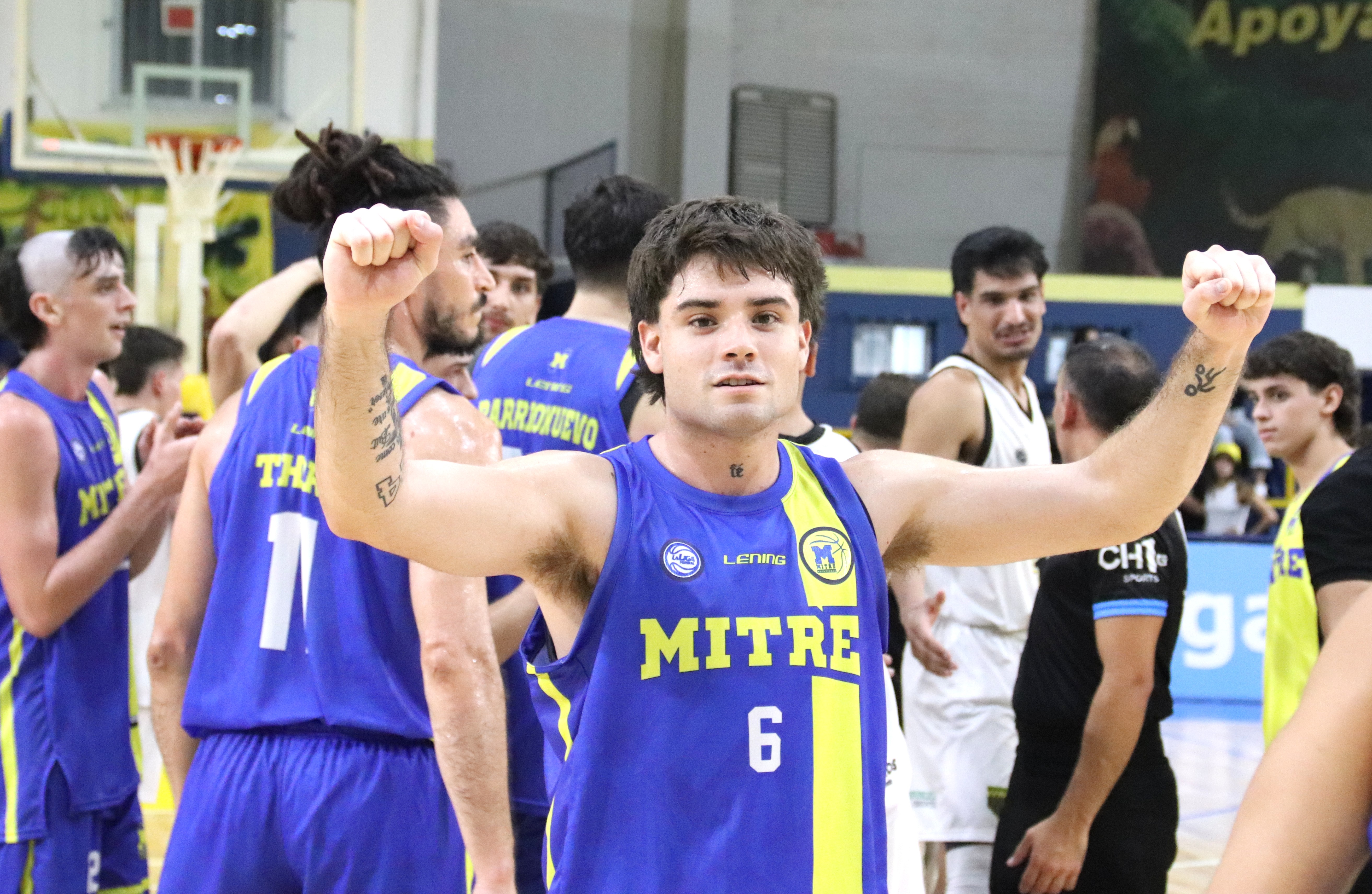 Mitre superó con autoridad a San Lorenzo en su estreno en casa