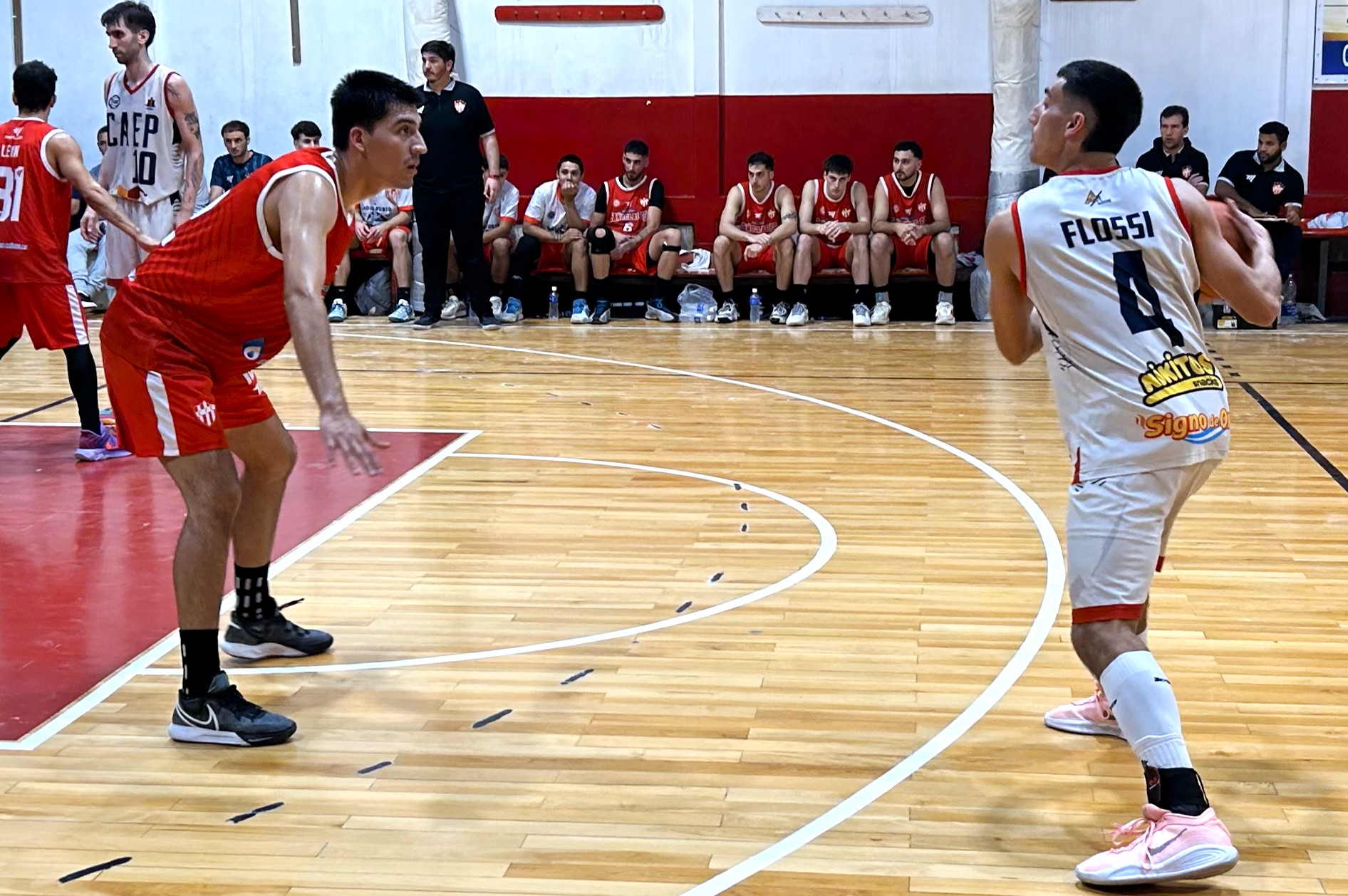 Porteño sufrió pero se llevó el primer juego de la serie en Cañuelas