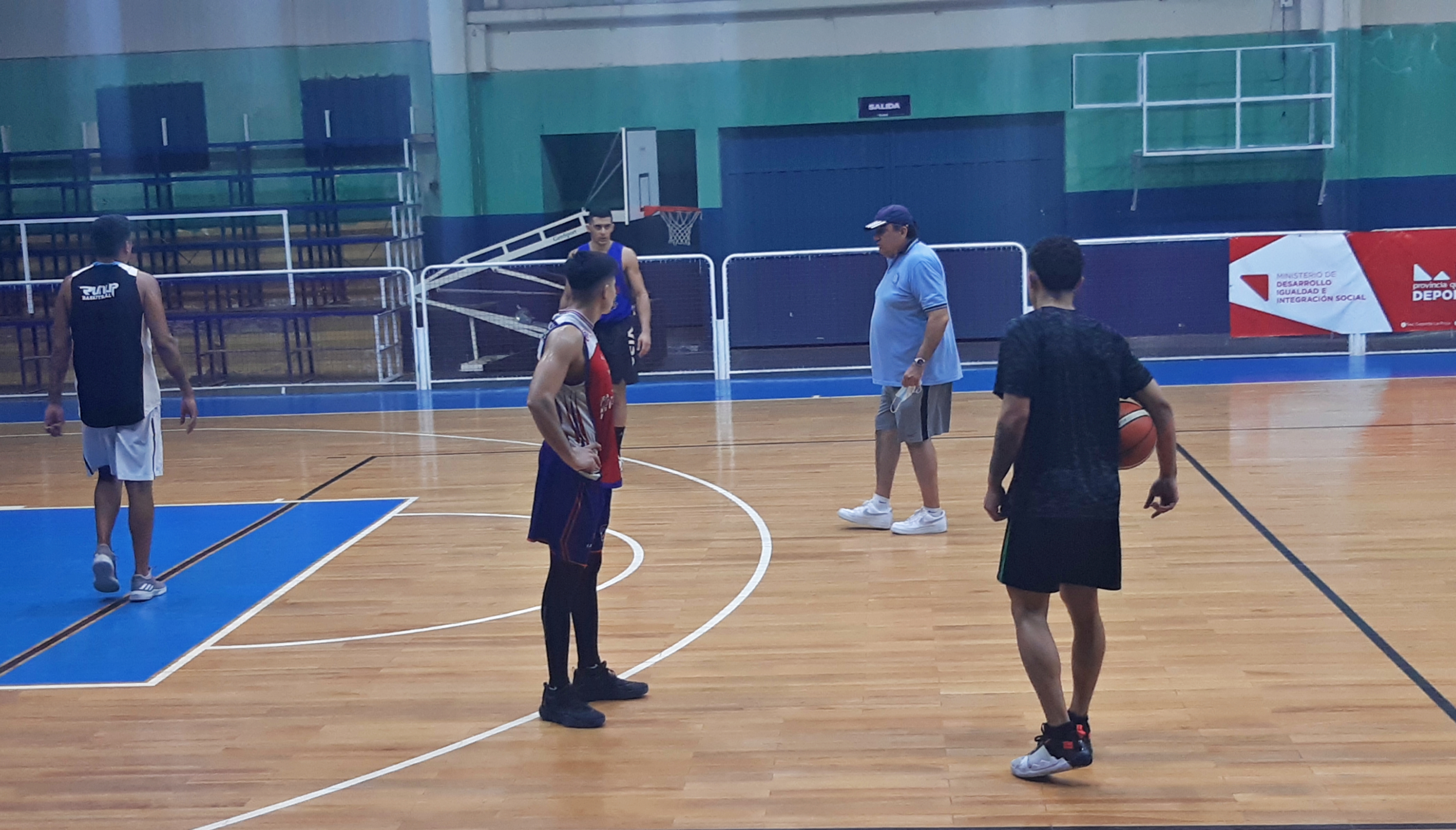 La Rioja Basket enfrenta a Banco Rioja para consolidarse en el podio