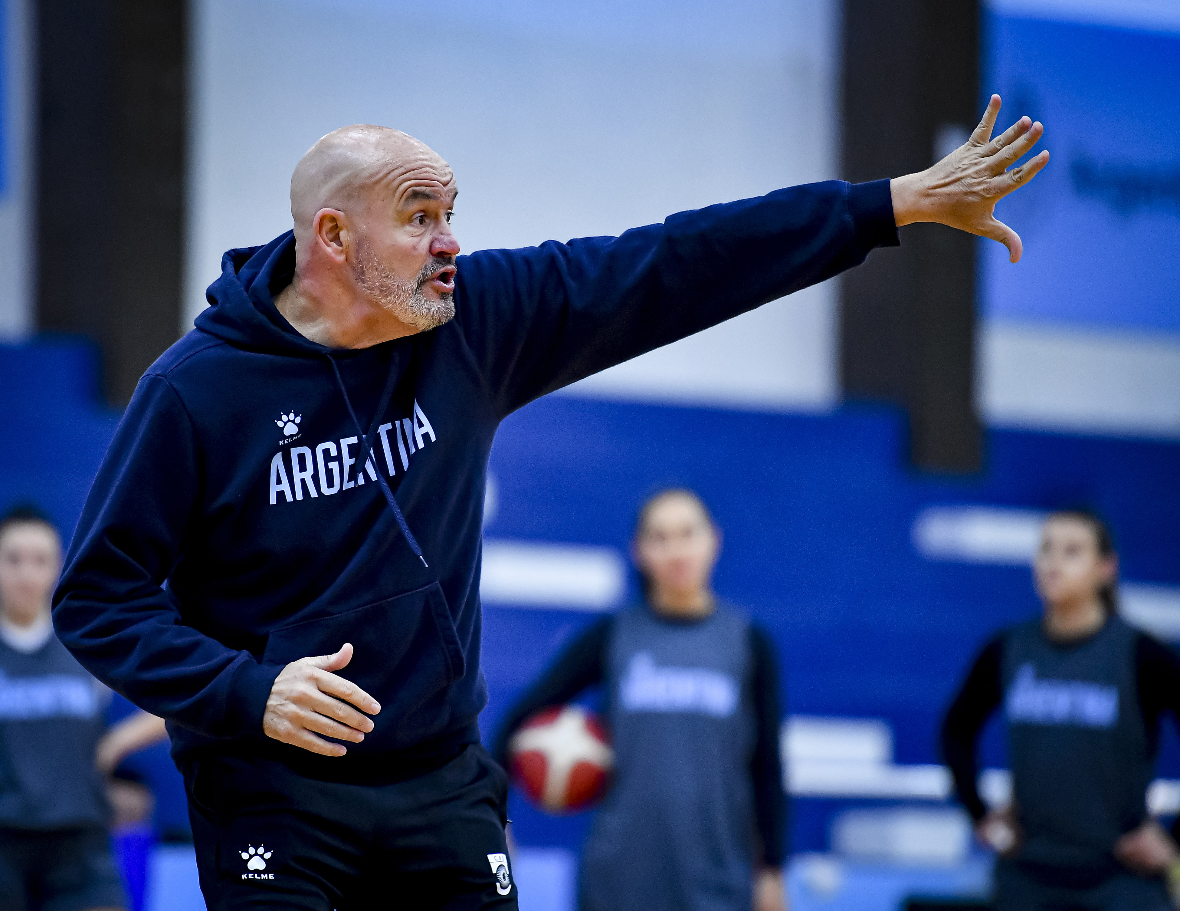 Gregorio Martínez continuará al frente de la Selección Mayor Femenina