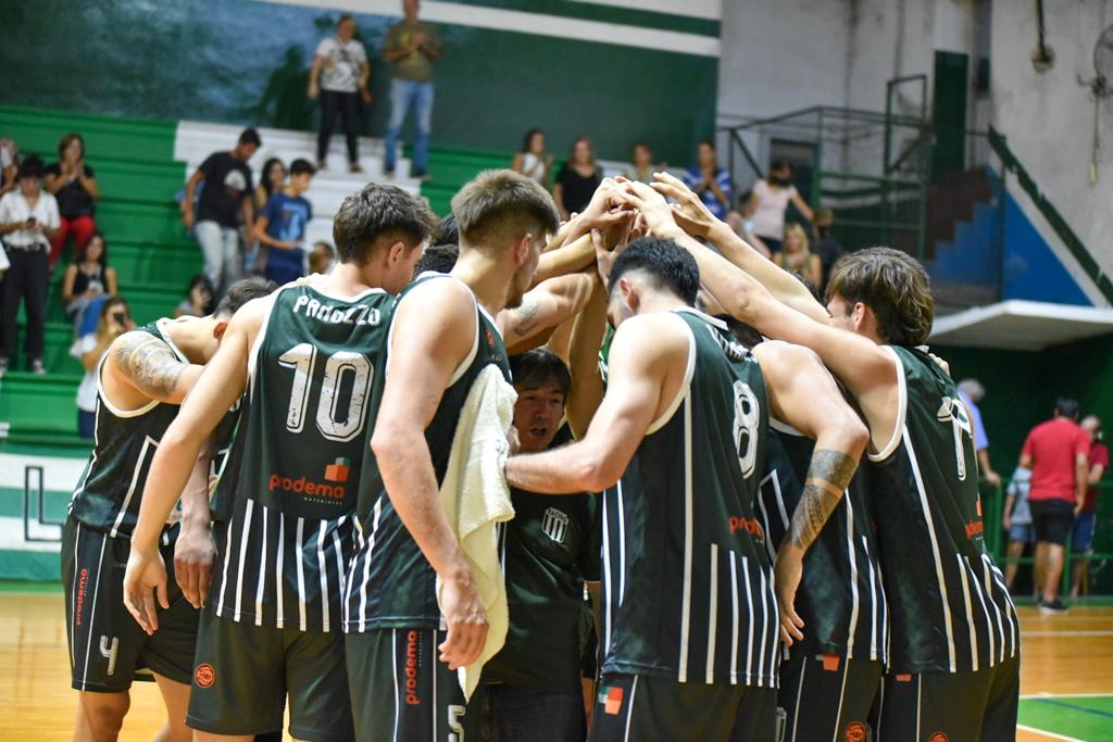 Racing de Gualeguaychú salió victorioso de un ajustado partido