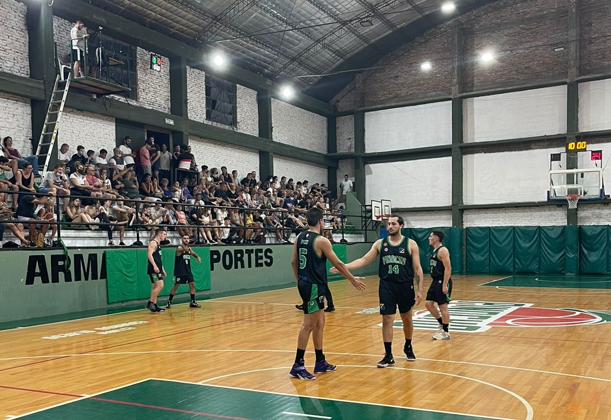 Pinocho perdió ante Racing y no sale de su mala racha