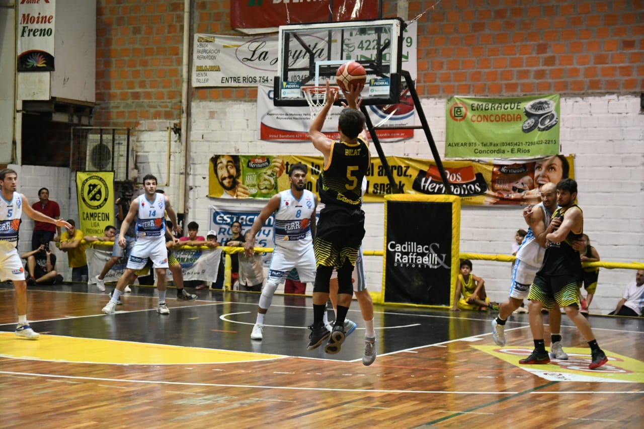 Capuchinos y Ferro cierran con el clásico de Concordia