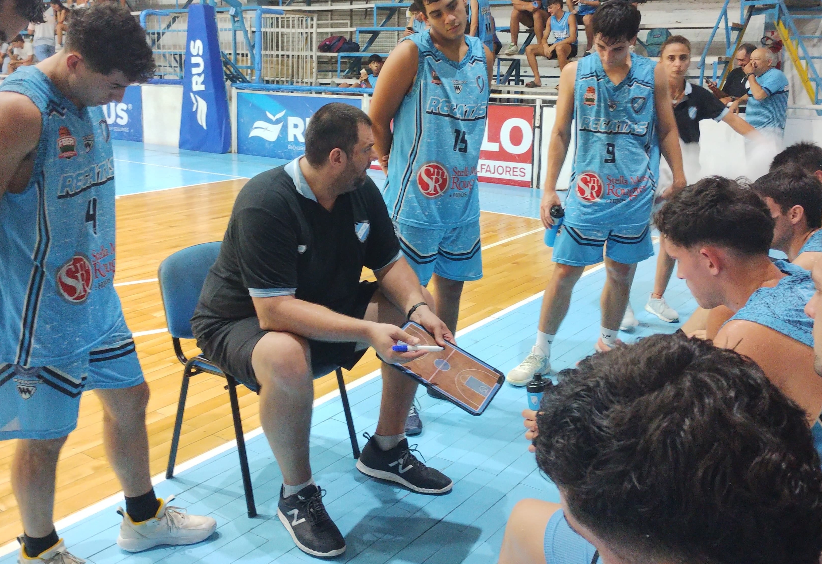 Alejandro Burgos: “El equipo se mostró bien predispuesto a entrenar”
