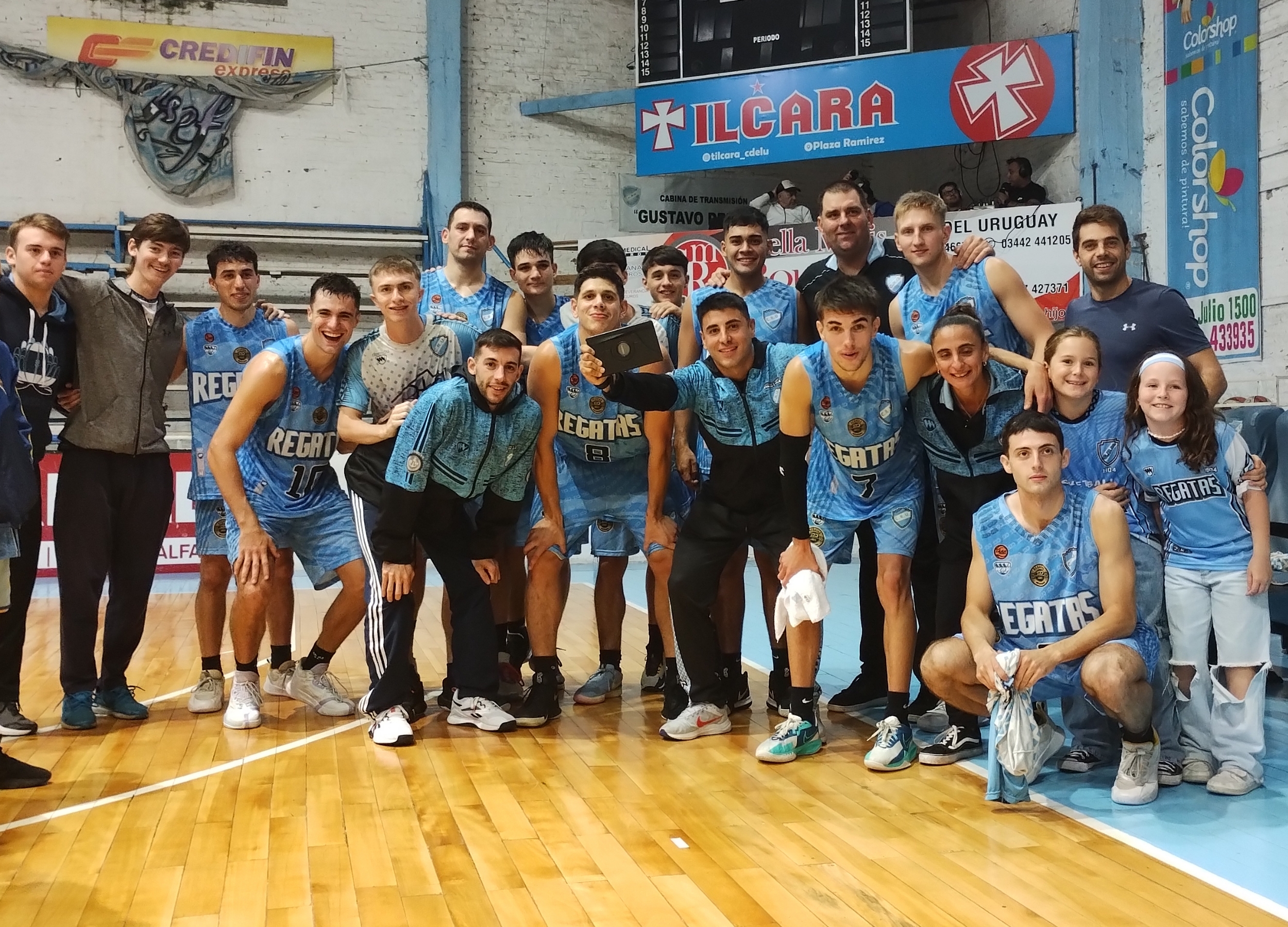 Regatas celebró en su partido 400 en La Liga Federa