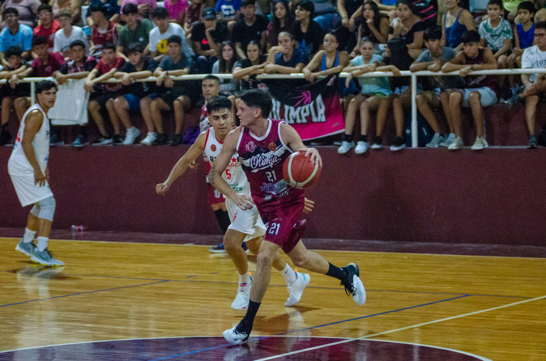 Olimpia se quedó con el clásico de Catamarca