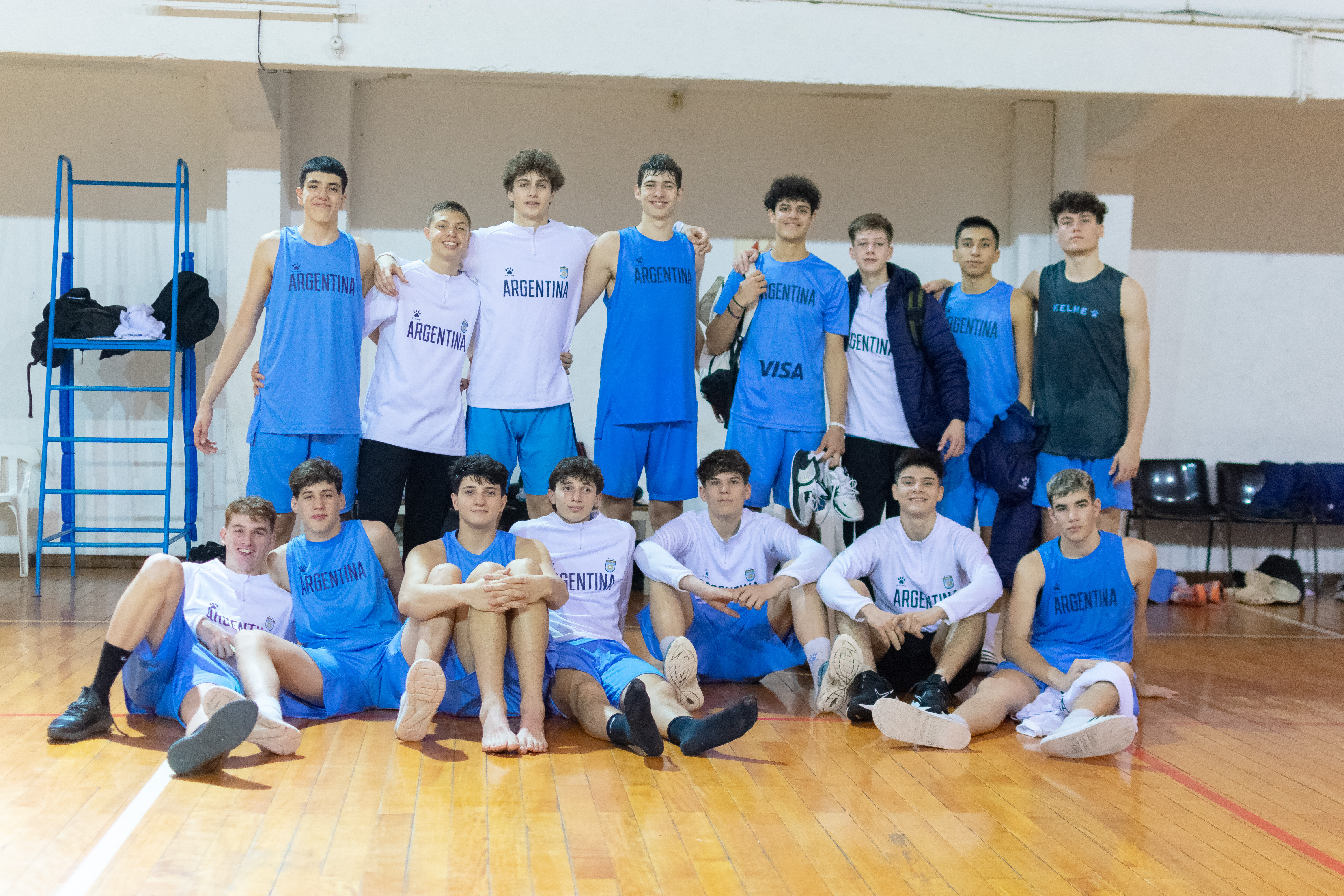 Práctica abierta y charla con entrenadores en Rosario junto con la U16 masculina