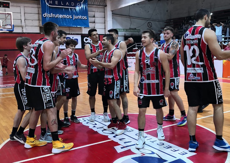 Tala perdió el invicto de local