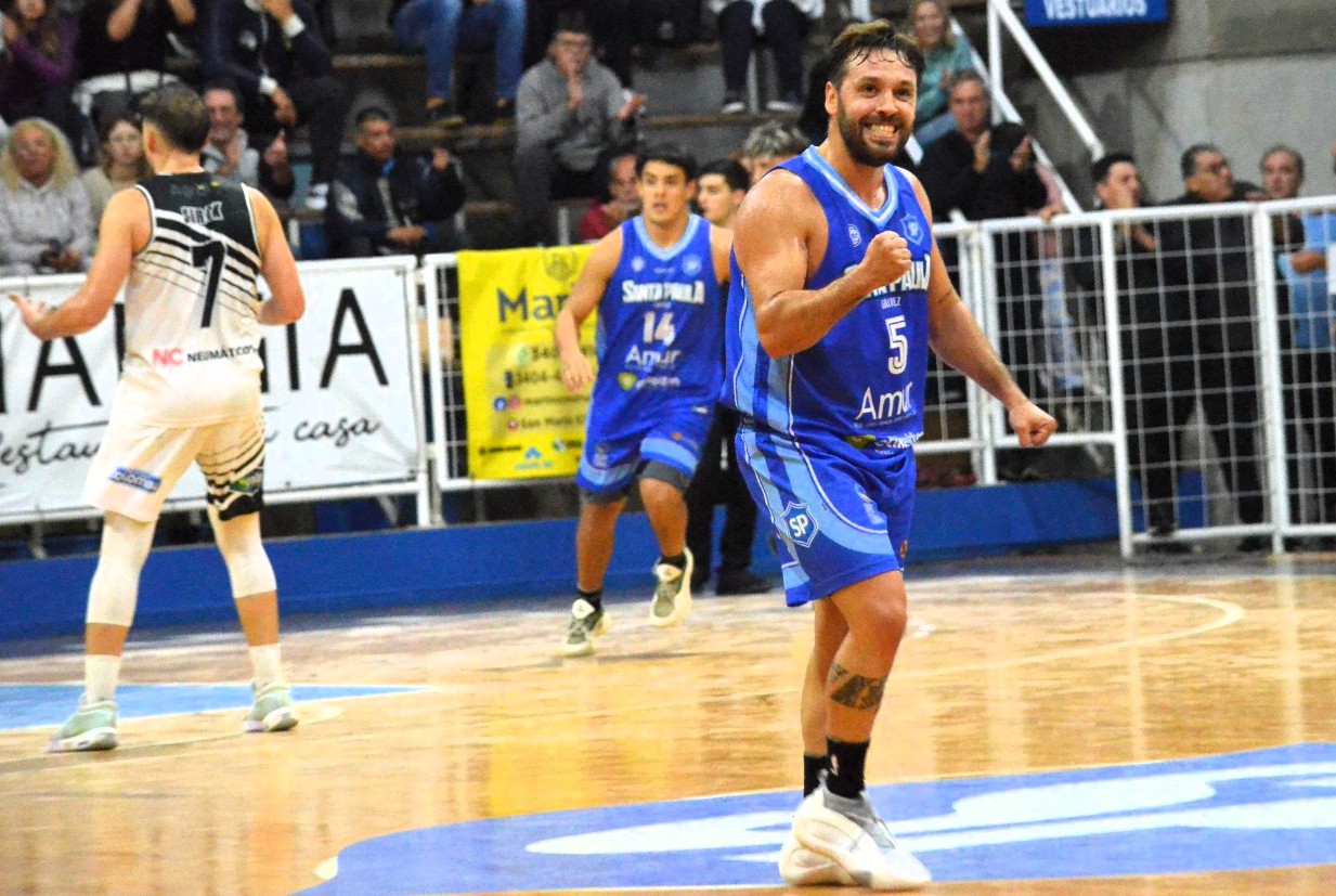 En un partidazo, el escolta Santa Paula le quitó el invicto a Almagro