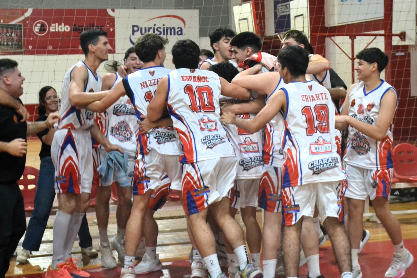 Hércules fue sólido y festejó a domicilio en su debut ante Regatas Resistencia