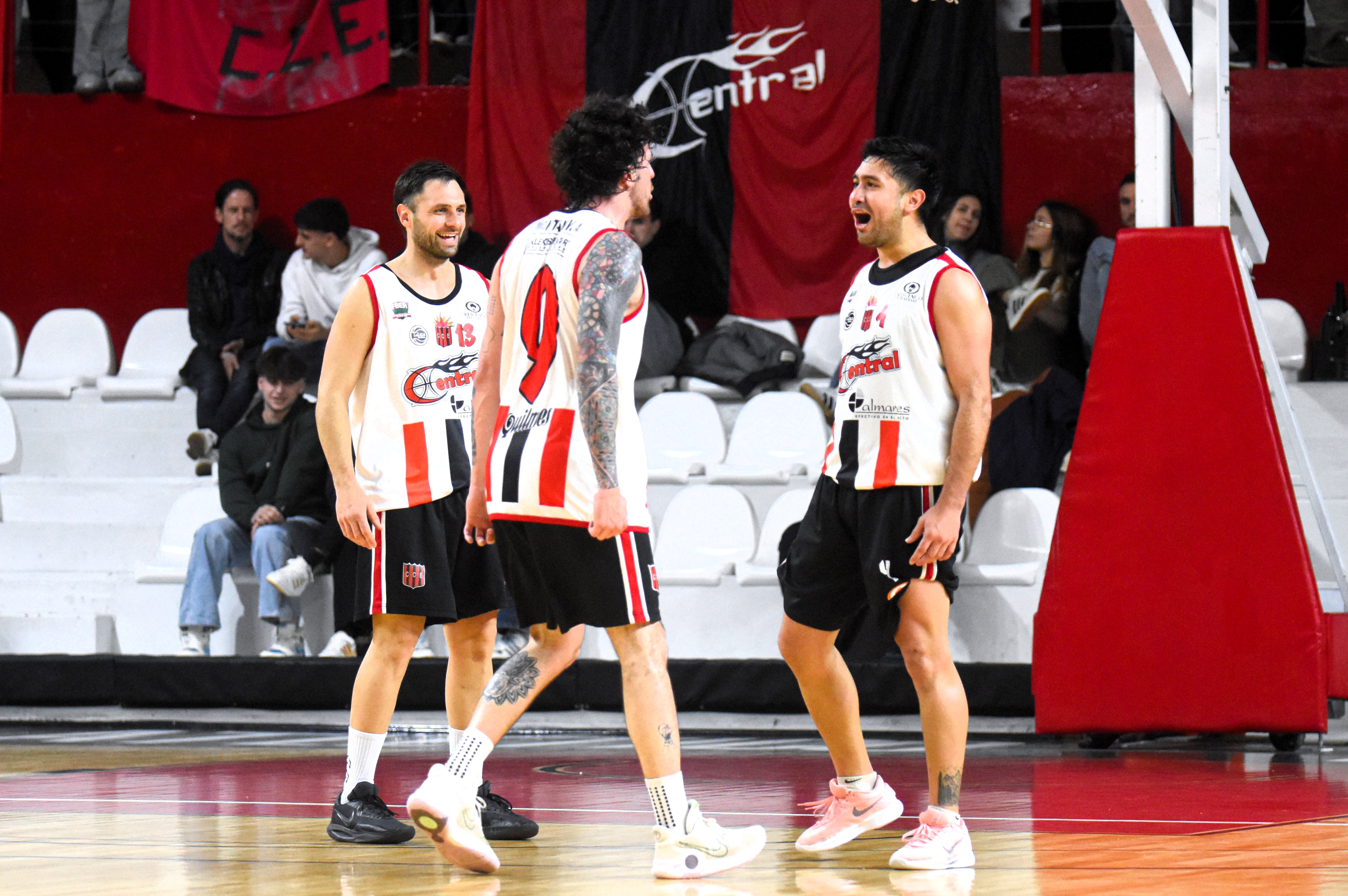 Central Entrerriano golpeó primero en Núñez y se adelantó en la serie