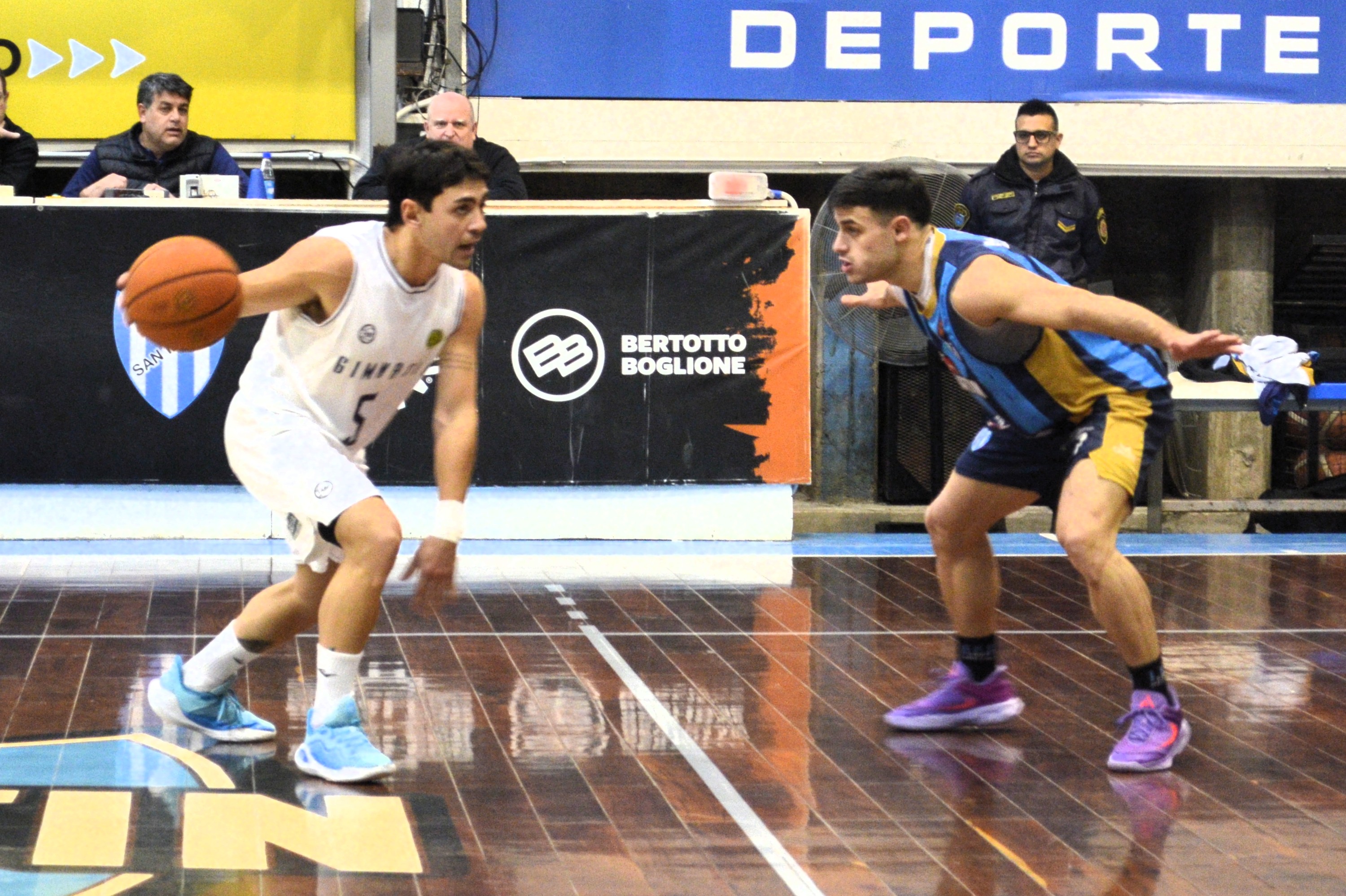 Gimnasia (R) ganó un juego increíble en Marcos Juárez y habrá tercero