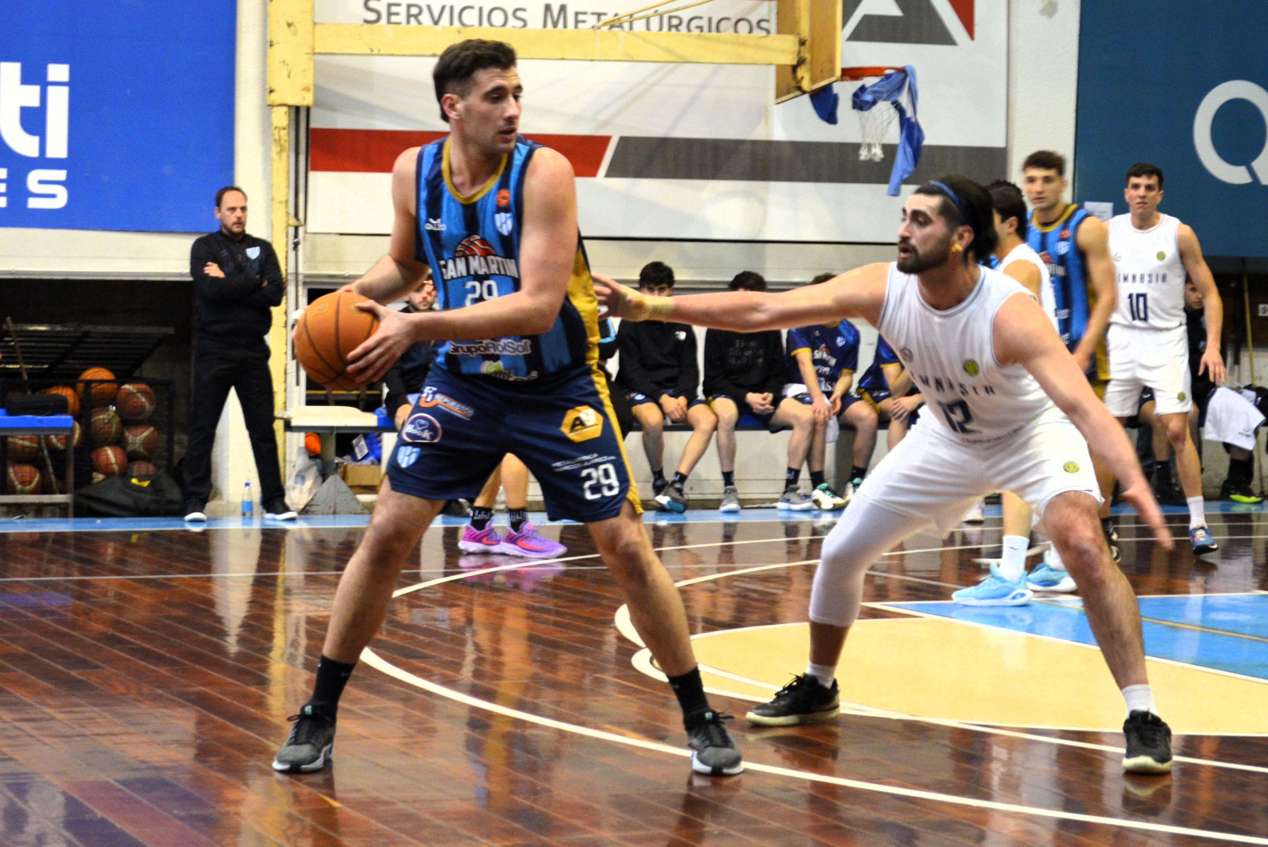 San Martín (MJ) se recuperó ante Gimnasia (R) y avanzó a los Cuartos