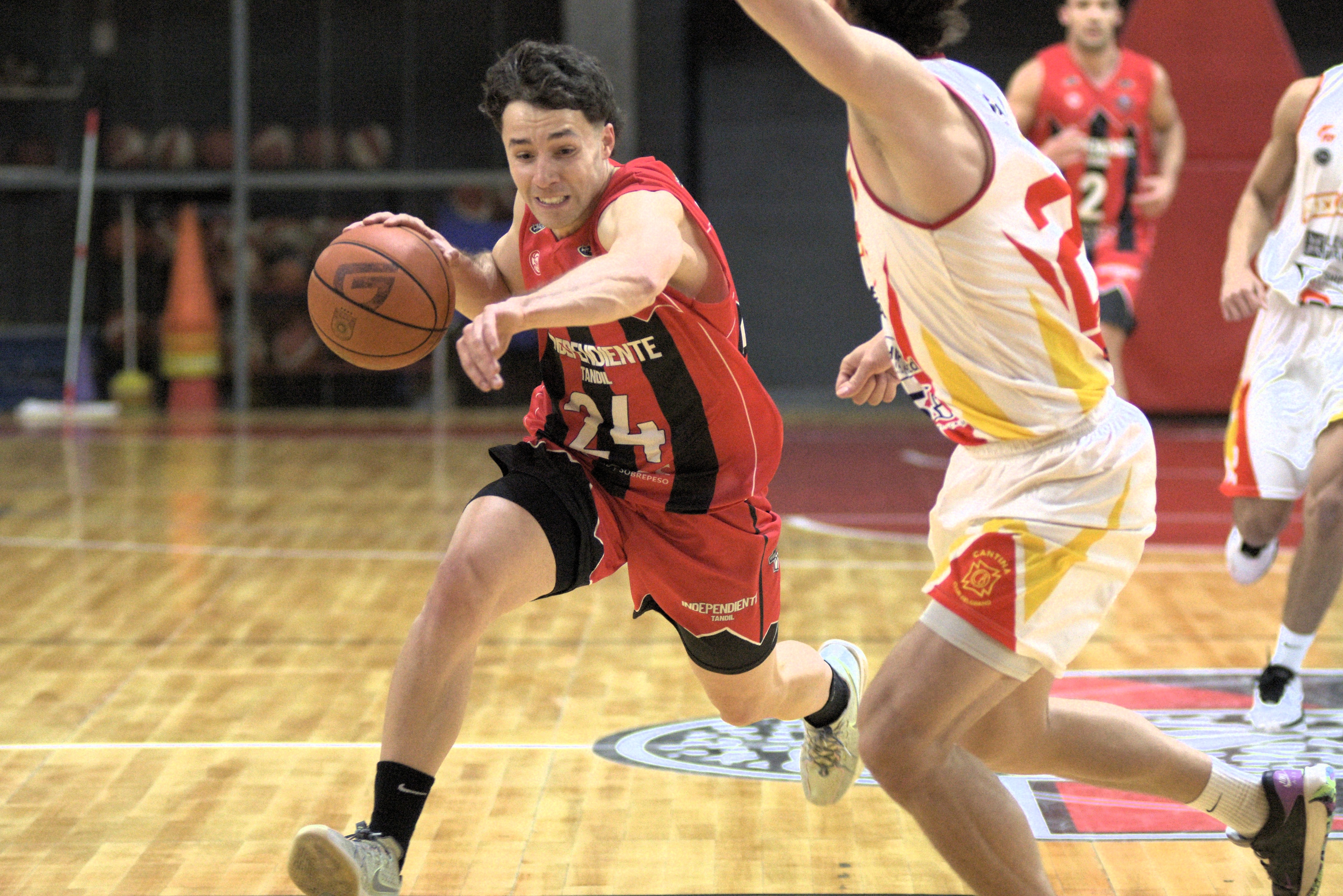 El Rojo de Tandil defendió su casa y se adelantó en la serie ante Belgrano