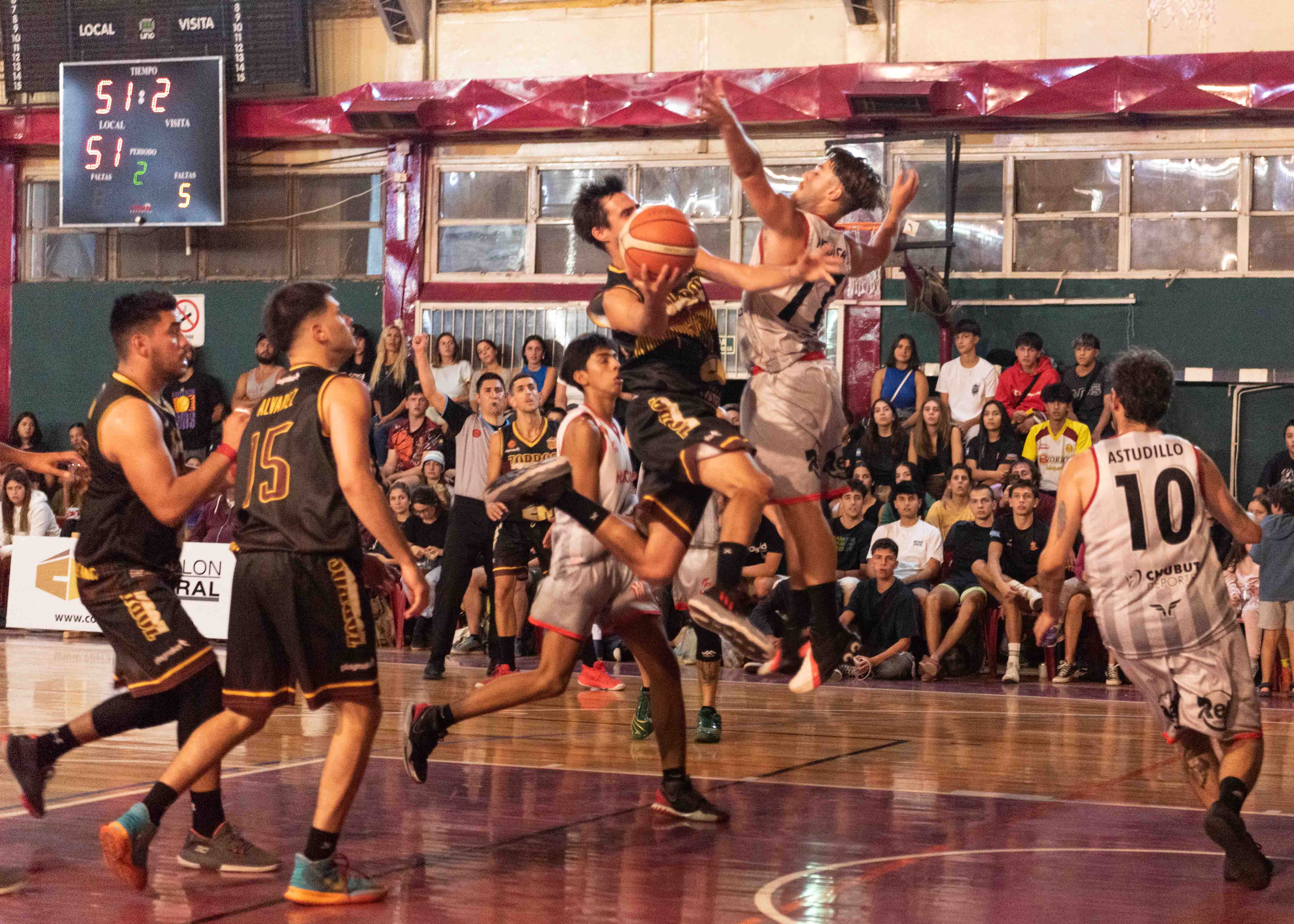 Zorros recibe la visita de Brown de Madryn