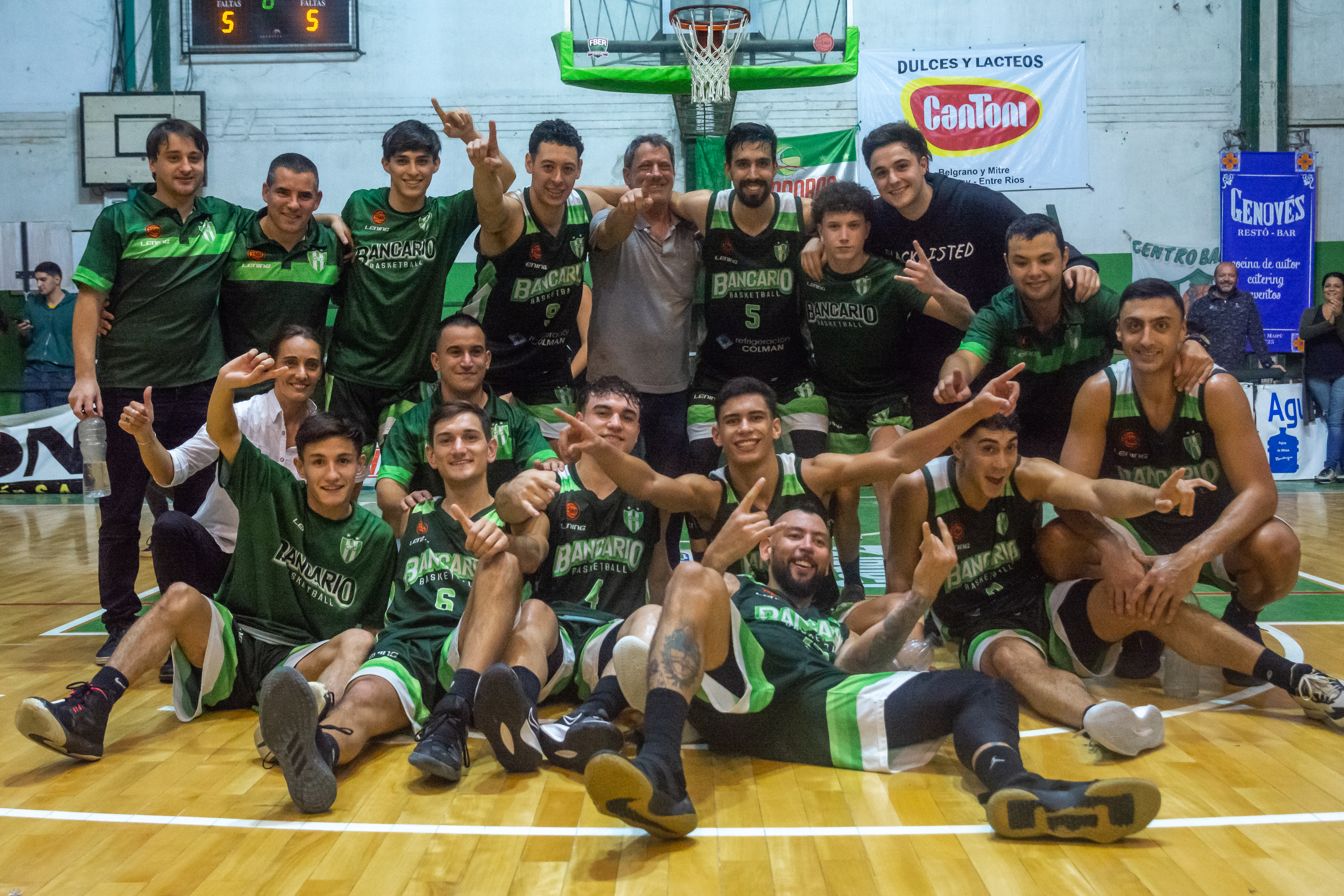 En tiempo suplementario, Centro Bancario le ganó a Atlético Rosario del Tala y se metió en los playoffs interconferencias