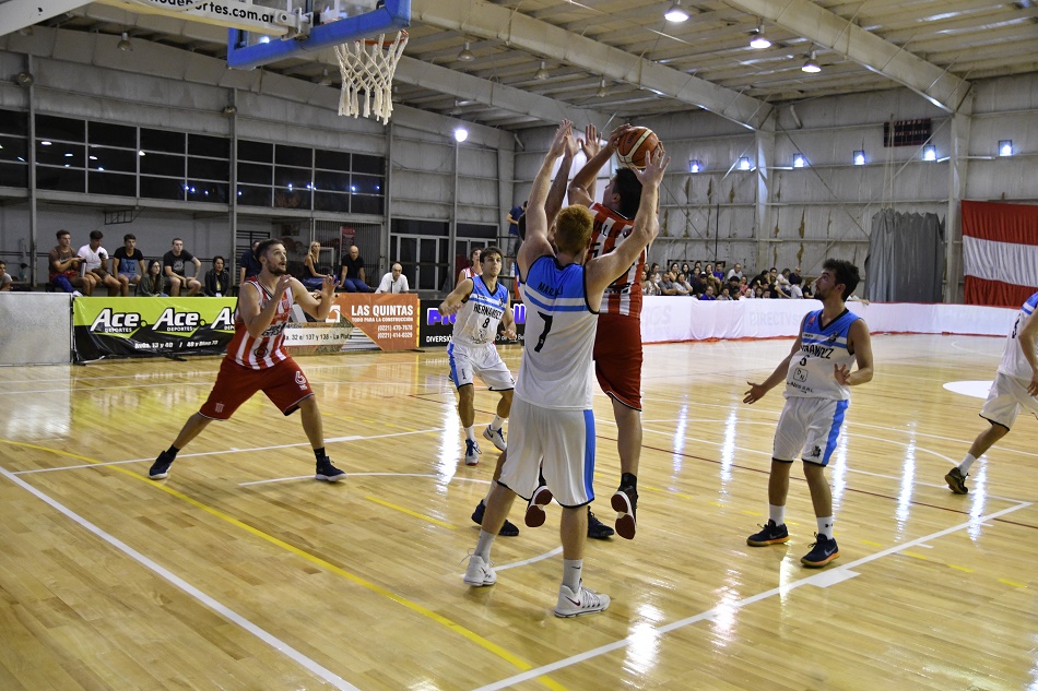 Estudiantes festejó tras nueve fechas