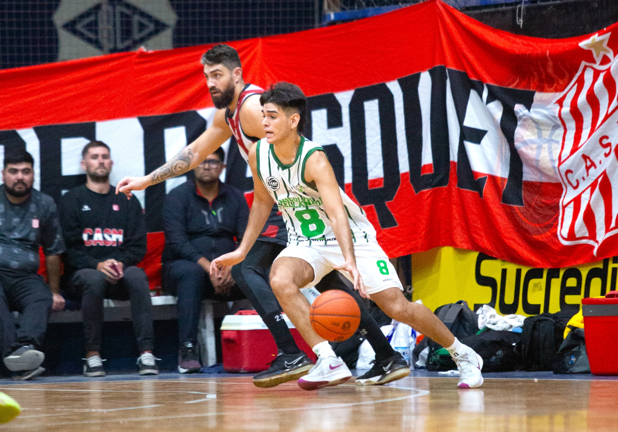 Nicolás Avellaneda de Tucumán venció a domicilio a San Martín
