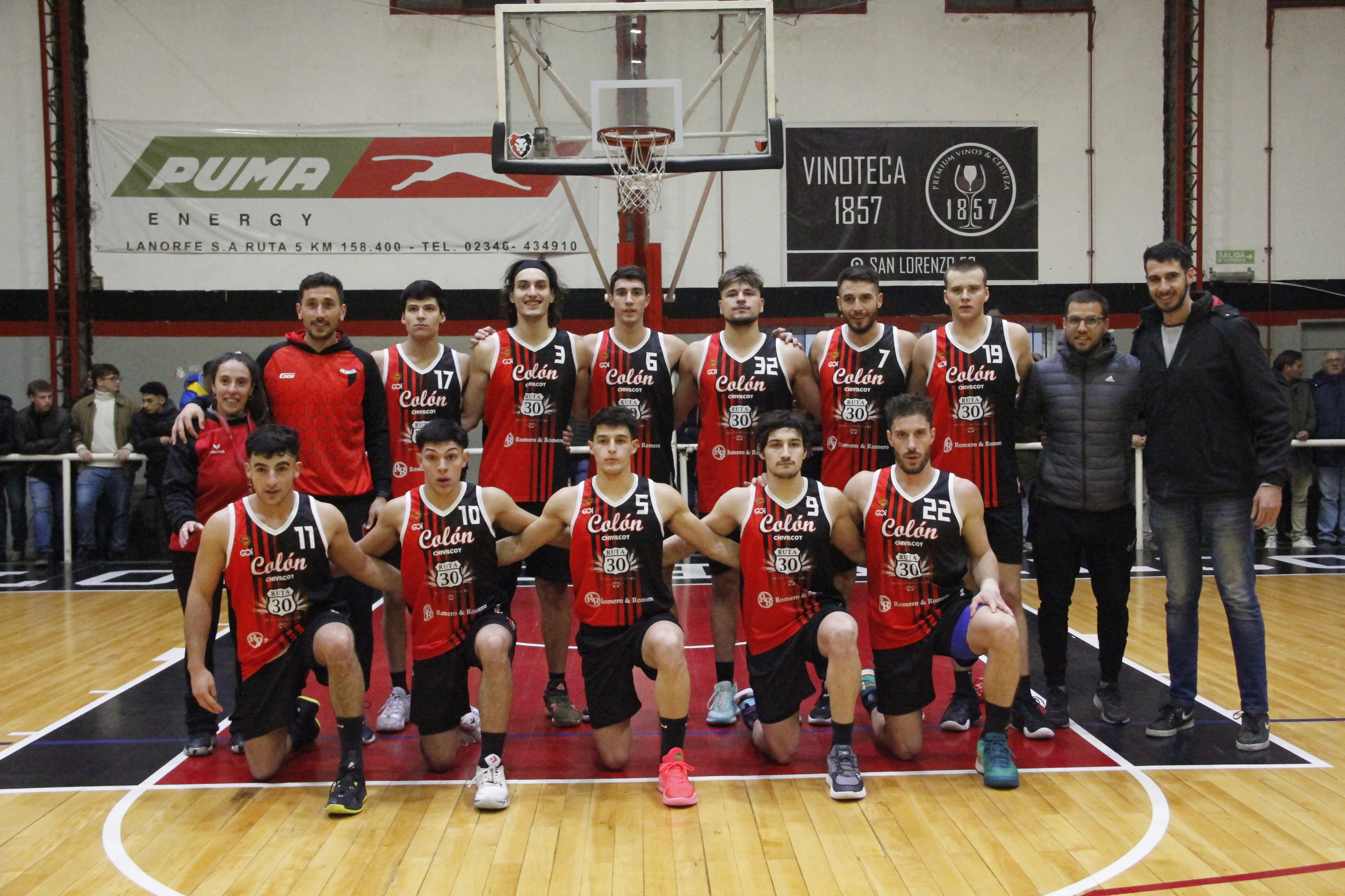 Deportivo Colón se llevó el primer punto de forma agónica