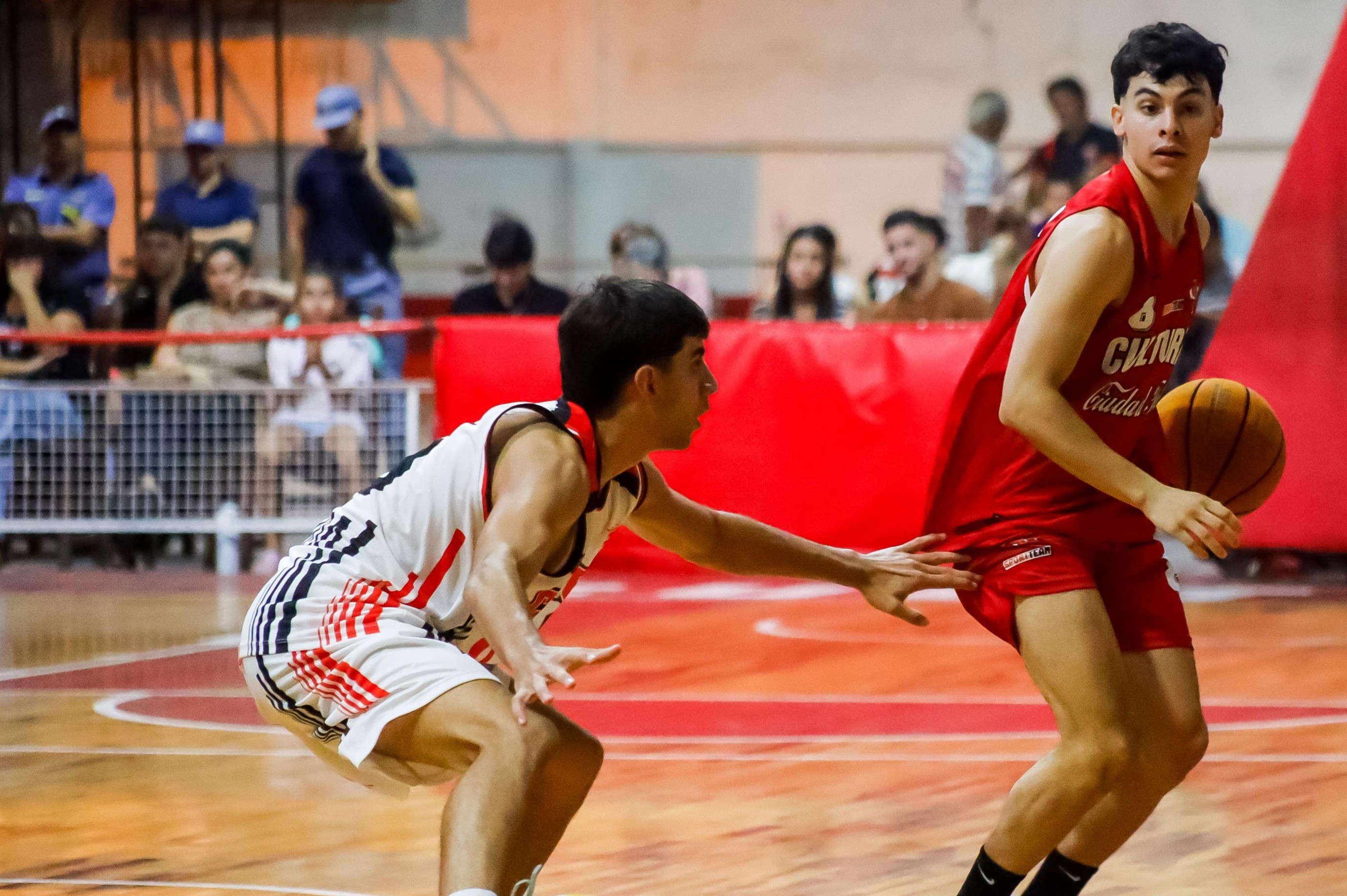 Cultural impuso su ritmo y venció con autoridad a Córdoba