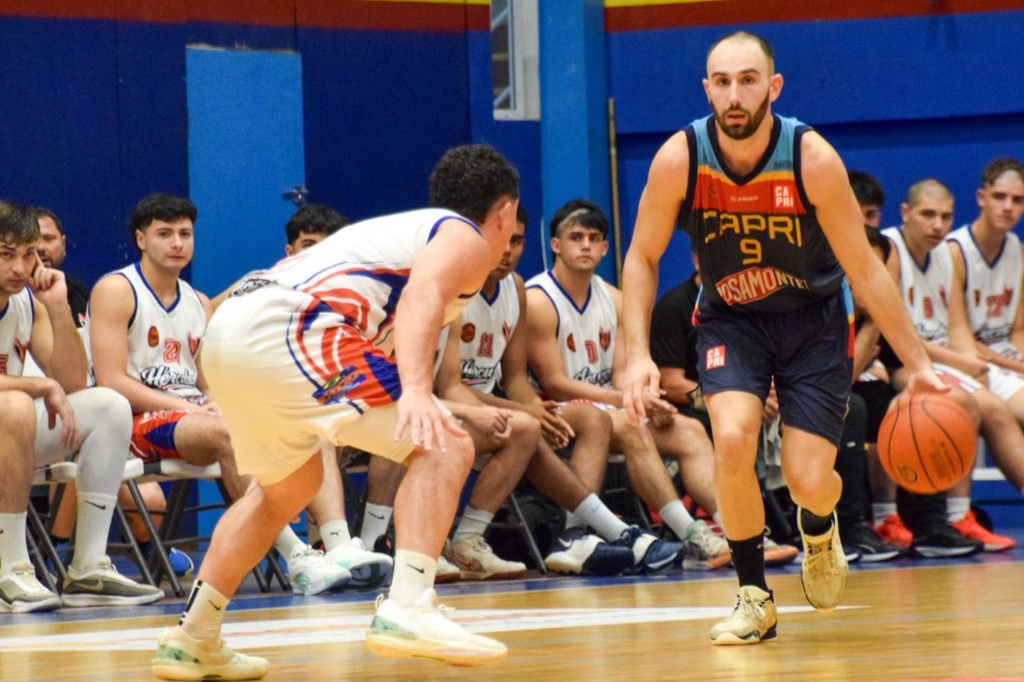 CAPRI lo cerró mejor y derrotó a Hércules en un final ajustado