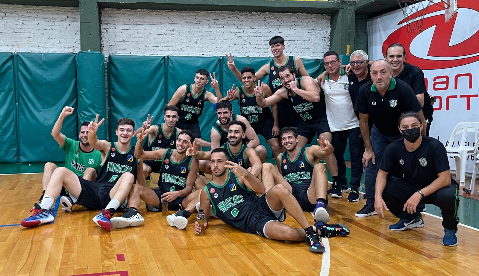 Pinocho volvió a la victoria en el último aliento