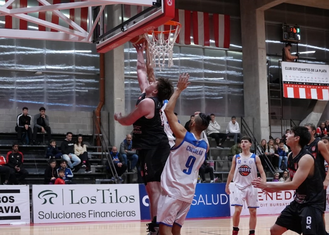 Estudiantes ganó y abrochó el cuarto puesto