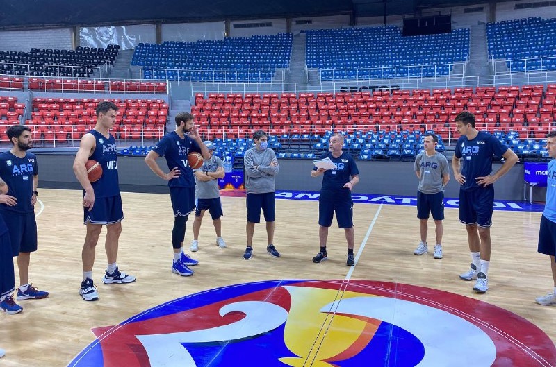 Néstor García: “Esperamos plasmar en la cancha el trabajo de todos estos días”