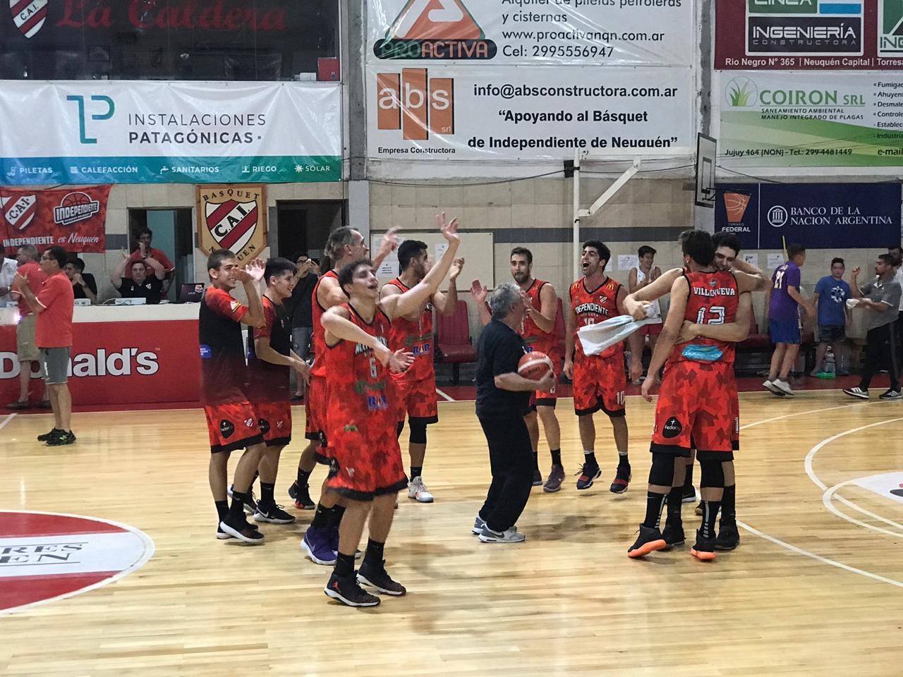 Neuquén se tiñó de Rojo