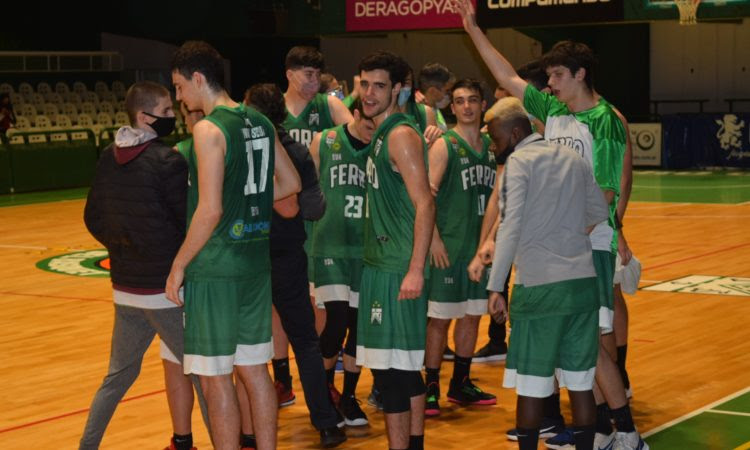 El club Ferro Carril Oeste probará jugadores de básquet y futbol