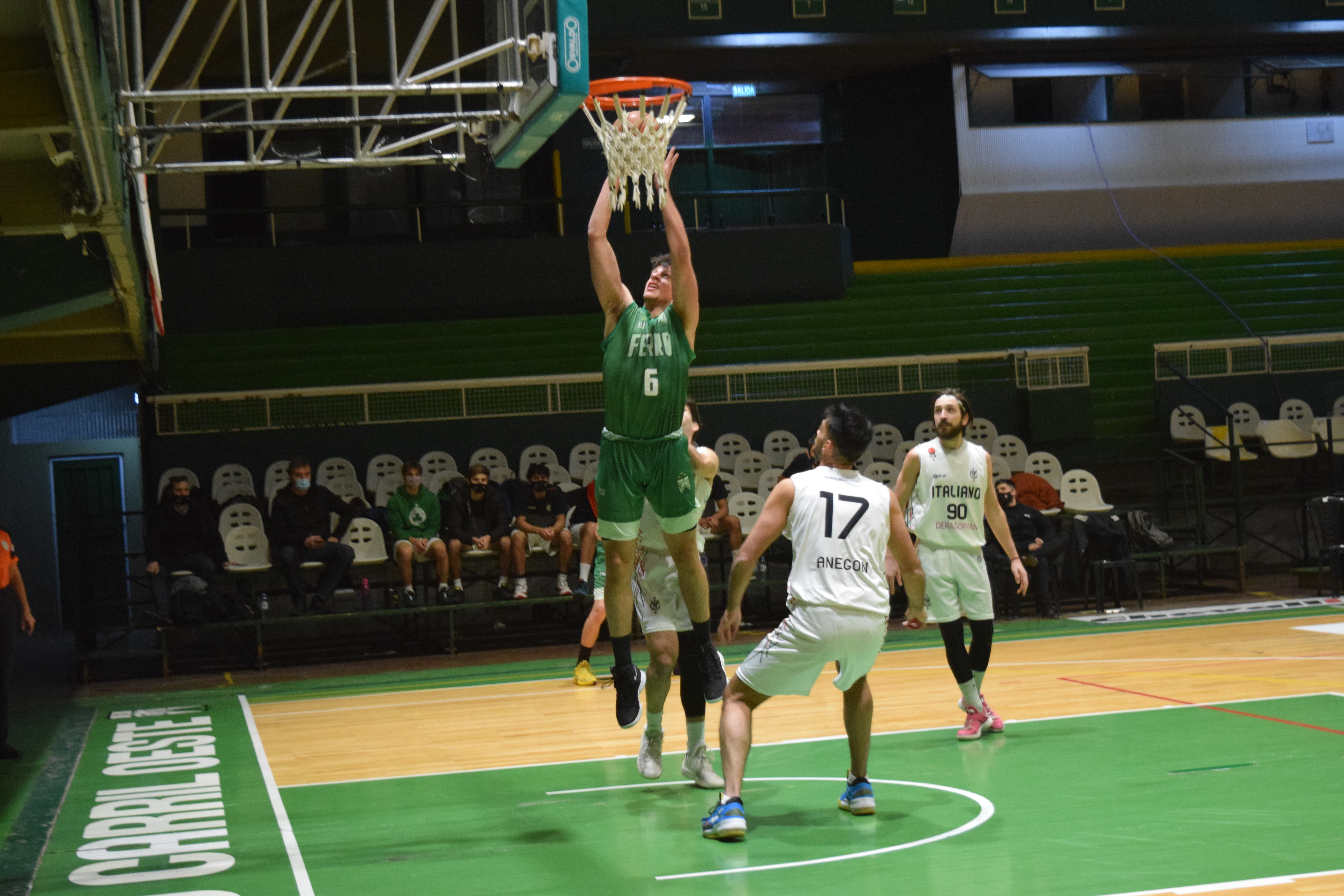 Cuándo juegan Ferro Carril Oeste vs Club Comunicaciones, por la Fecha 22  Liga Nacional de Básquet - TyC Sports