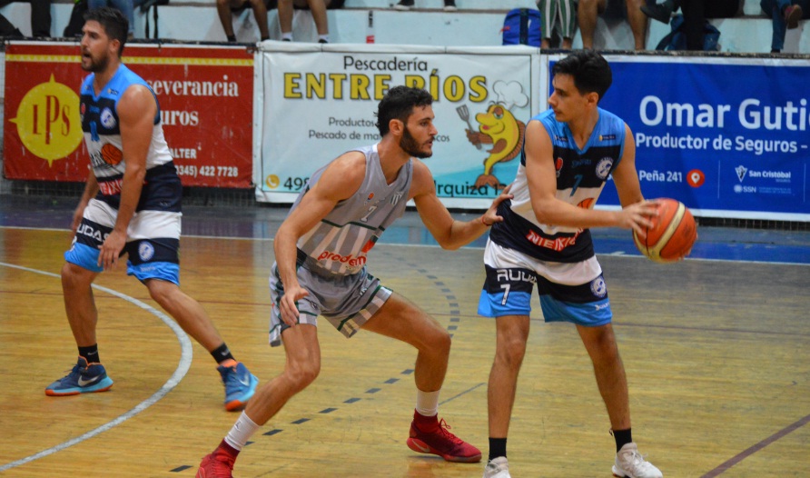 A Ferro se le volvió a escapar en casa y cayó con Racing