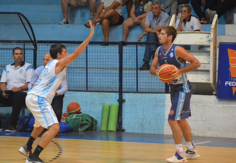 Ferro va por el golpe en la histórica