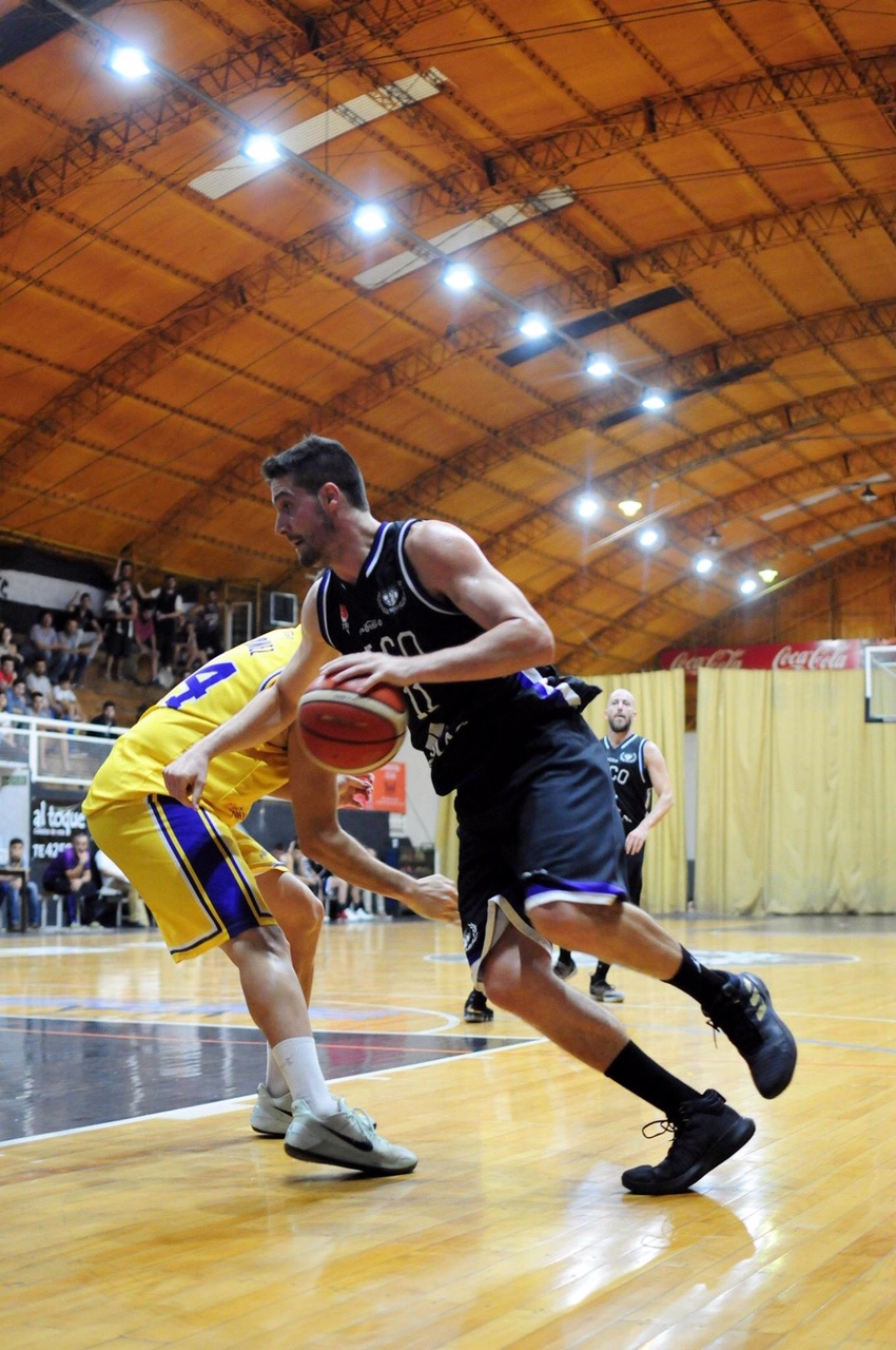 Jáchal empató la serie