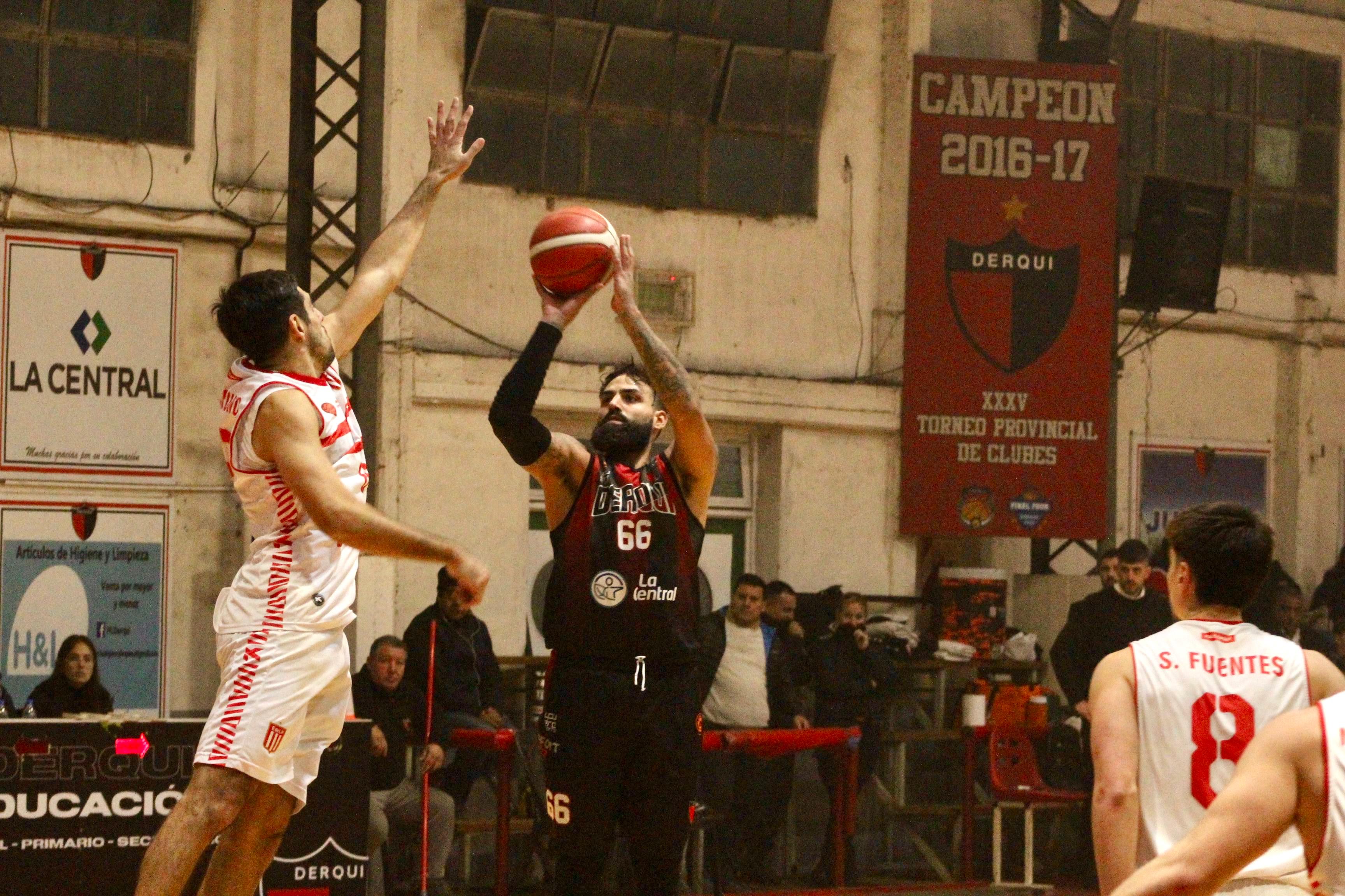 Presidente Derqui venció a Estudiantes y piensa en Pinocho