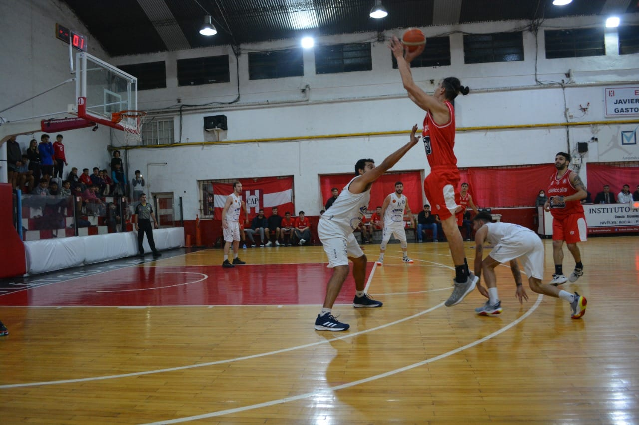 Racing de Olavarría ganó en Pilar y evitó el primer repechaje