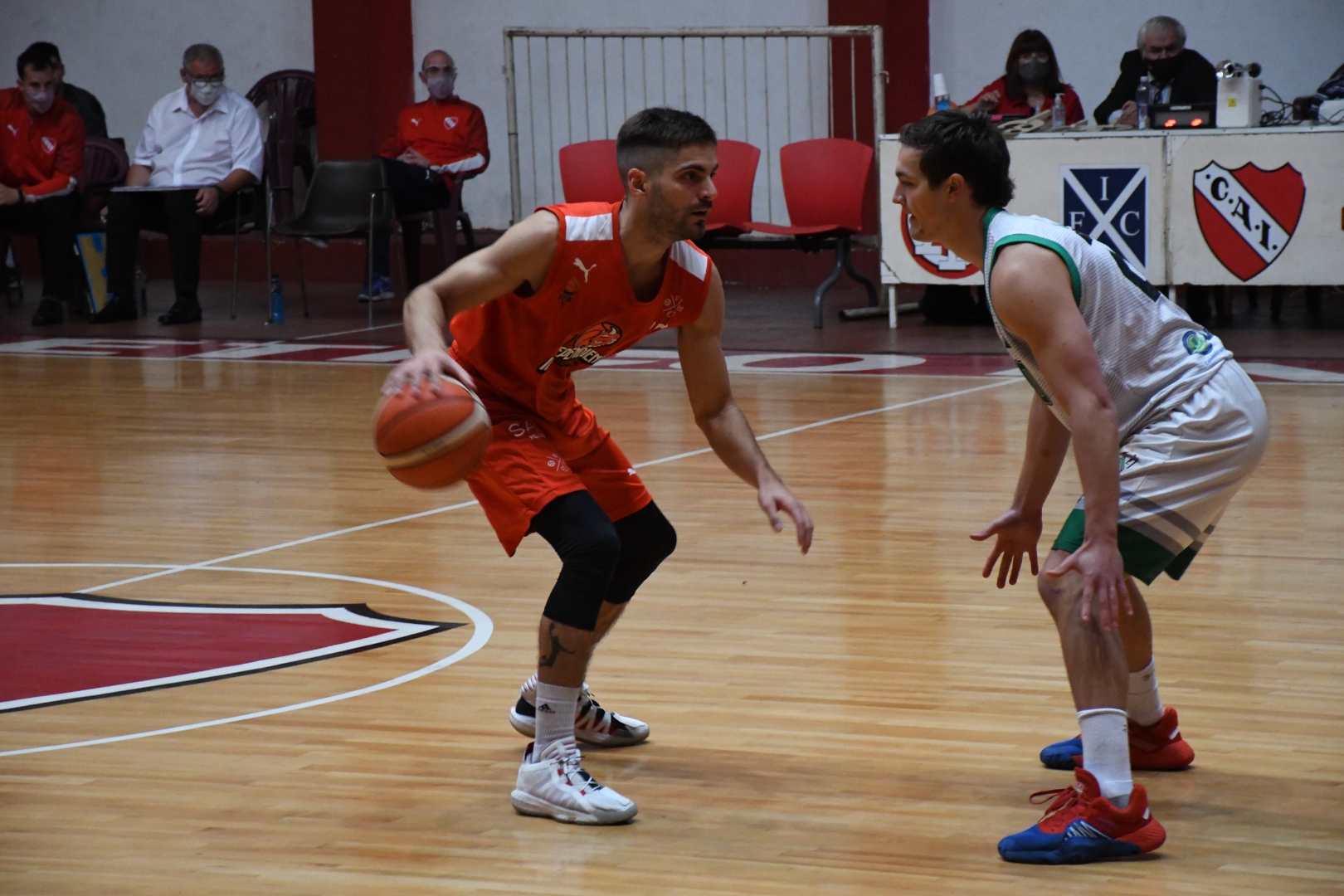 El Rojo derrotó a Ferro y va por Vélez