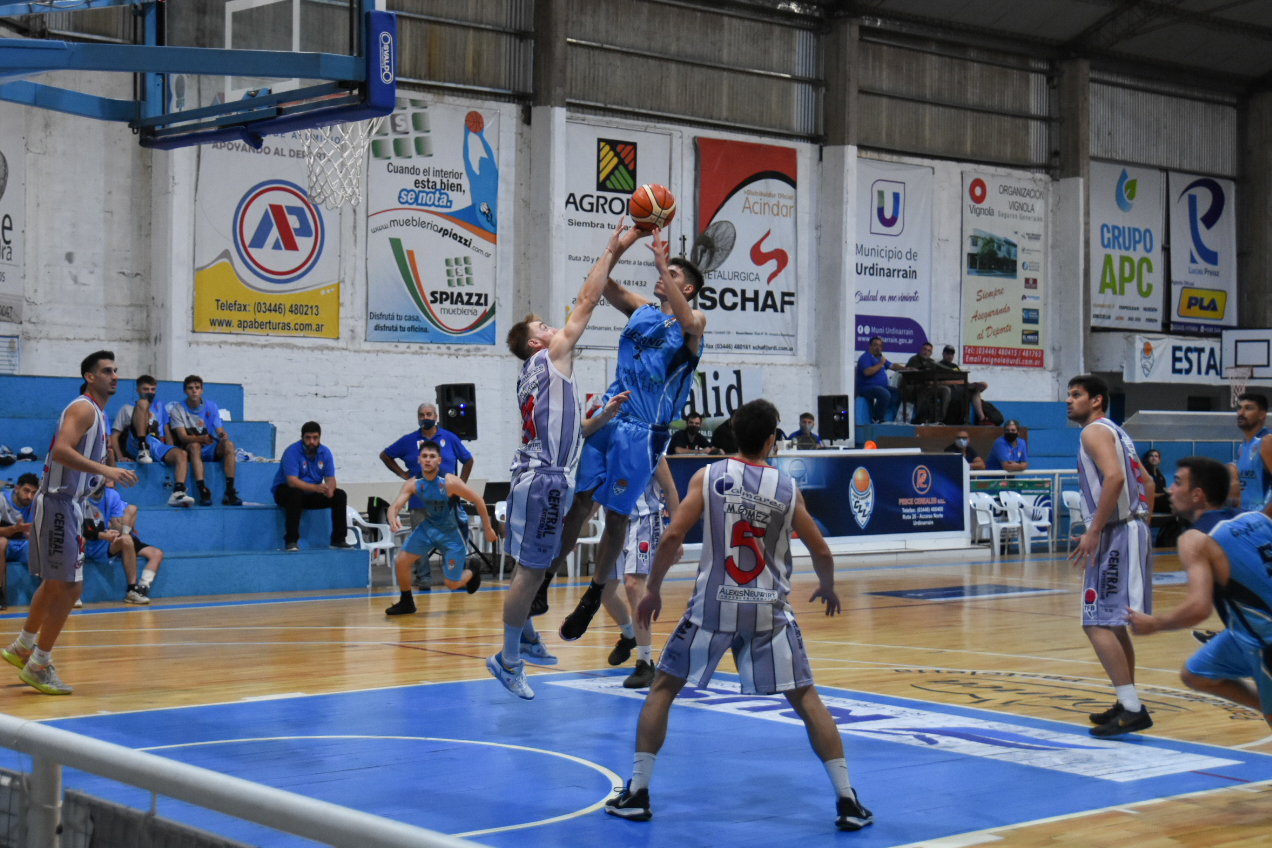 Central Entrerriano lo ganó en el cierre y sigue sumando