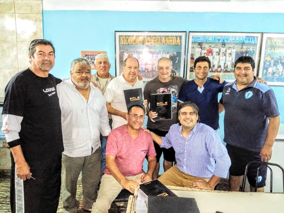 Nicolás Avellaneda tendrá su piso de parquet