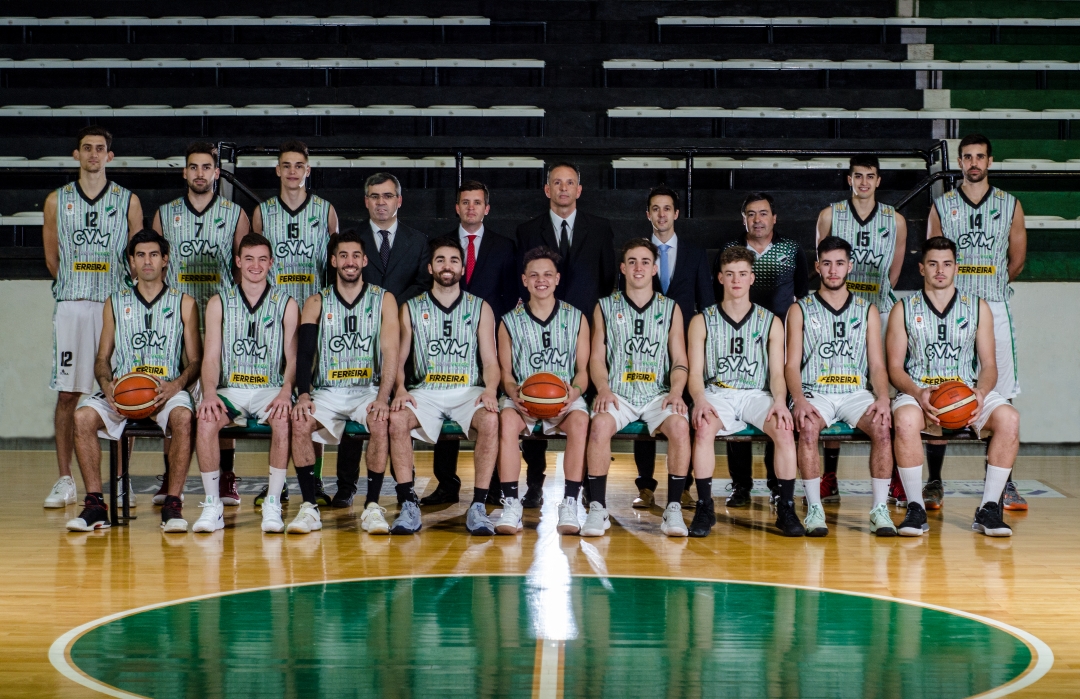 Cinco Saltos cayó ante Villa Mitre